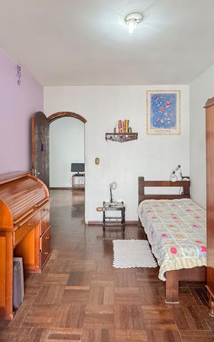 Casa à venda com 192m², 3 quartos e 5 vagas Casa à venda com 192m², 3 quartos e 5 vagasQuarto 2