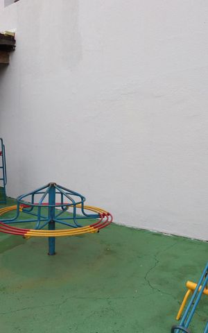 Casa de condomínio à venda com 86m², 2 quartos e 2 vagasÁrea comum - Playground