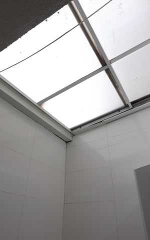 Casa de condomínio à venda com 86m², 2 quartos e 2 vagasLavanderia - teto retrátil