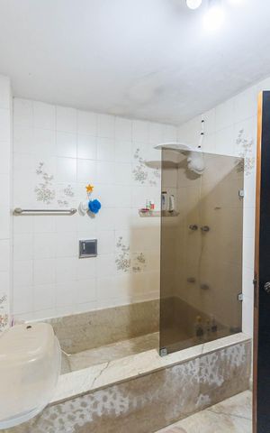 Apartamento à venda com 250m², 4 quartos e 2 vagasBanheiro Suíte 2