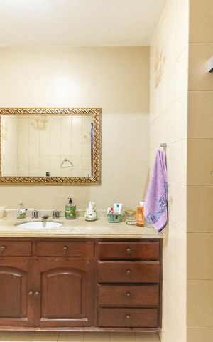 Apartamento à venda com 250m², 4 quartos e 2 vagasBanheiro Suíte 1