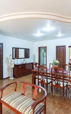 Apartamento à venda com 250m², 4 quartos e 2 vagasSala 2