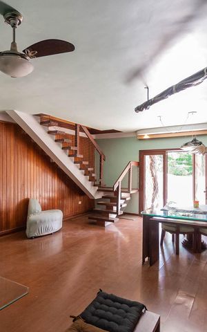 Apartamento à venda com 250m², 4 quartos e 2 vagasSala