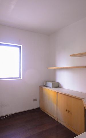 Apartamento à venda com 198m², 3 quartos e 4 vagas Apartamento à venda com 198m², 3 quartos e 4 vagasQuarto 1