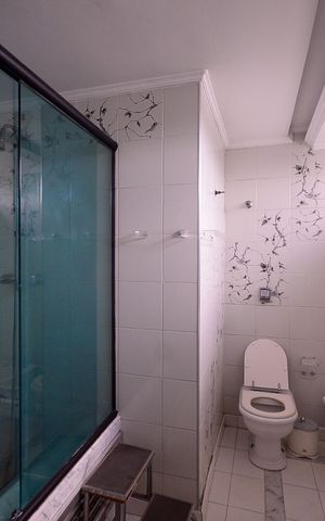 Apartamento à venda com 198m², 3 quartos e 4 vagas Apartamento à venda com 198m², 3 quartos e 4 vagasBanheiro do Quarto 2