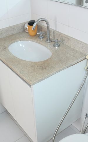 Apartamento à venda com 70m², 2 quartos e 1 vagaBanheiro da Suíte 1