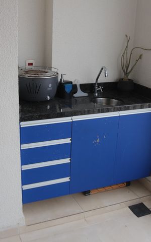 Apartamento à venda com 70m², 2 quartos e 1 vagaVaranda