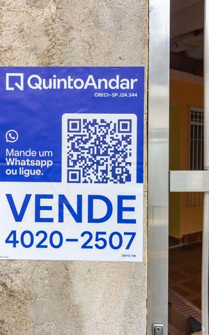 Casa à venda com 110m², 3 quartos e 2 vagas Casa à venda com 110m², 3 quartos e 2 vagasPlaca de Anuncio