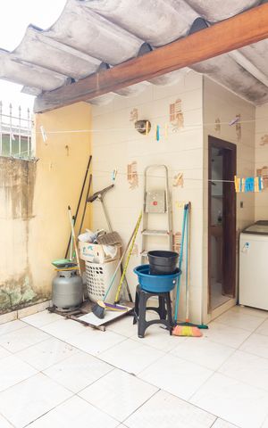 Casa à venda com 110m², 3 quartos e 2 vagas Casa à venda com 110m², 3 quartos e 2 vagasÁrea de Serviço