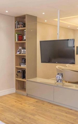Casa de condomínio à venda com 140m², 3 quartos e 2 vagas Casa de condomínio à venda com 140m², 3 quartos e 2 vagasSala