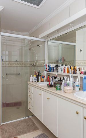 Apartamento à venda com 310m², 5 quartos e 4 vagasSuite 1