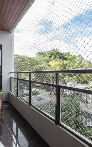 Apartamento à venda com 310m², 5 quartos e 4 vagasVaranda