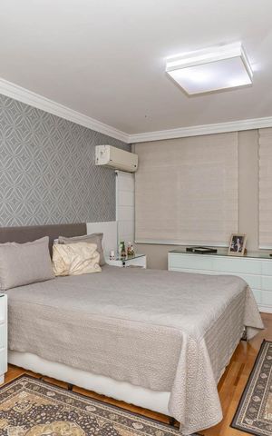 Apartamento à venda com 310m², 5 quartos e 4 vagasSuite 1