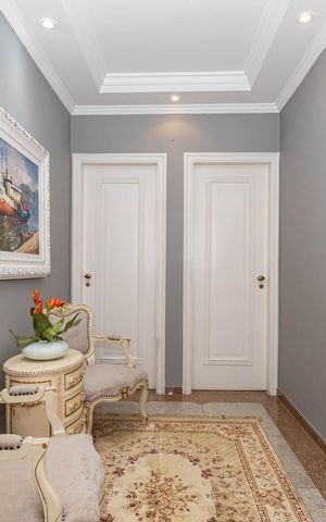 Apartamento à venda com 310m², 5 quartos e 4 vagasCorredor