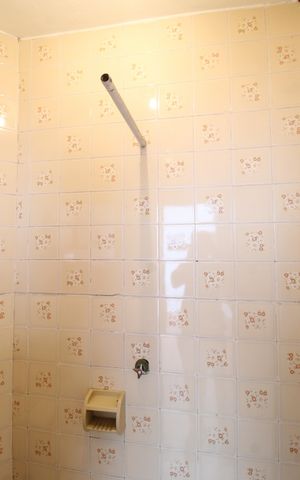 Casa para alugar com 102m², 2 quartos e 2 vagasBanheiro de serviço