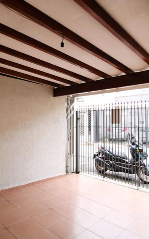 Casa para alugar com 102m², 2 quartos e 2 vagasGaragem