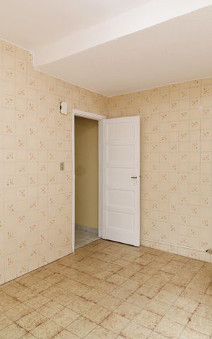 Casa para alugar com 102m², 2 quartos e 2 vagasCozinha