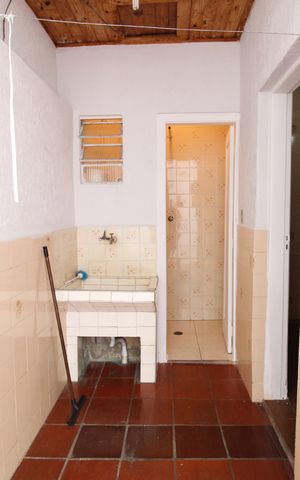 Casa para alugar com 102m², 2 quartos e 2 vagasÁrea de Serviço