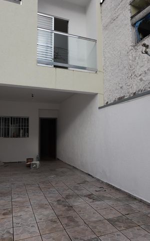 Casa à venda com 134m², 3 quartos e 2 vagasGaragem
