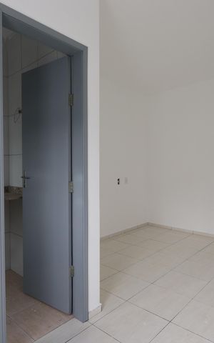 Casa à venda com 134m², 3 quartos e 2 vagasSuíte