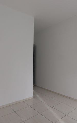 Casa à venda com 134m², 3 quartos e 2 vagasSuíte