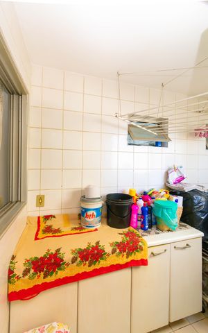 Apartamento à venda com 98m², 3 quartos e 1 vaga Apartamento à venda com 98m², 3 quartos e 1 vagaÁrea de Serviço