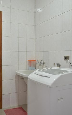 Casa para alugar com 286m², 6 quartos e 6 vagasÁrea de Serviço