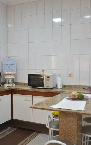 Casa para alugar com 286m², 6 quartos e 6 vagasCozinha