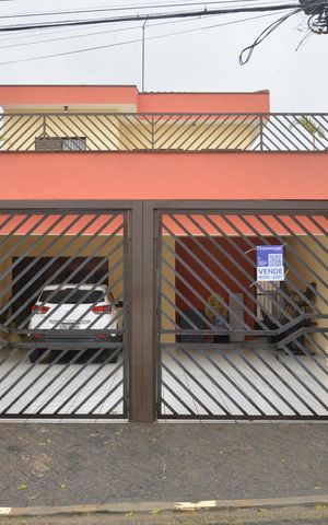 Casa para alugar com 286m², 6 quartos e 6 vagasFachada