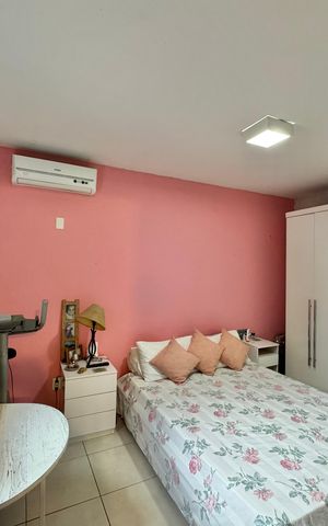 Casa de condomínio à venda com 240m², 2 quartos e 2 vagas Casa de condomínio à venda com 240m², 2 quartos e 2 vagasQuarto 2