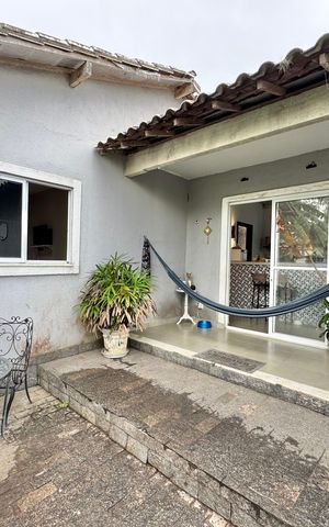 Casa de condomínio à venda com 240m², 2 quartos e 2 vagas Casa de condomínio à venda com 240m², 2 quartos e 2 vagasVaranda