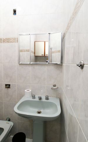 Casa à venda com 145m², 3 quartos e 2 vagasBanheiro Social