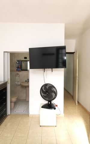 Casa à venda com 145m², 3 quartos e 2 vagasSuíte
