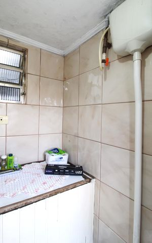 Casa à venda com 145m², 3 quartos e 2 vagasBanheiro de serviço