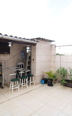 Casa à venda com 145m², 3 quartos e 2 vagasÁrea de Serviço
