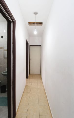 Casa à venda com 145m², 3 quartos e 2 vagasCorredor - Quartos