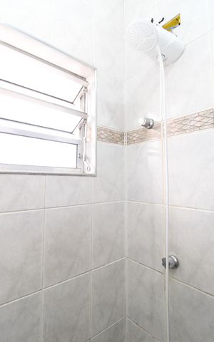 Casa à venda com 145m², 3 quartos e 2 vagasBanheiro Social