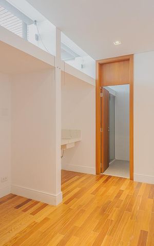 Casa à venda com 359m², 4 quartos e 2 vagasBanheiro da Suíte 2