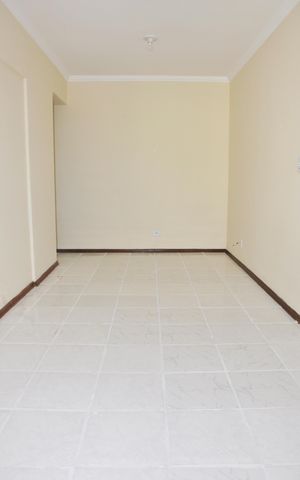 Apartamento à venda com 75m², 2 quartos e 1 vaga Apartamento à venda com 75m², 2 quartos e 1 vagaSala
