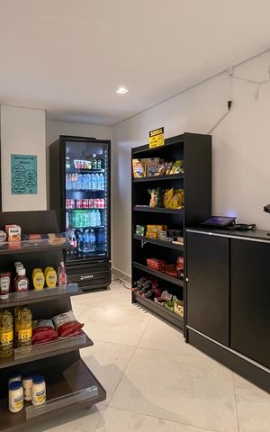 Studio para alugar com 40m², 1 quarto e 1 vaga Studio para alugar com 40m², 1 quarto e 1 vagaÁrea comum - Mercado