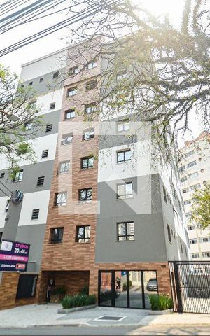 Studio para alugar com 40m², 1 quarto e 1 vaga Studio para alugar com 40m², 1 quarto e 1 vagaFachada