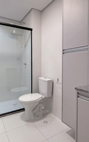 Studio para alugar com 40m², 1 quarto e 1 vaga Studio para alugar com 40m², 1 quarto e 1 vagaBanheiro