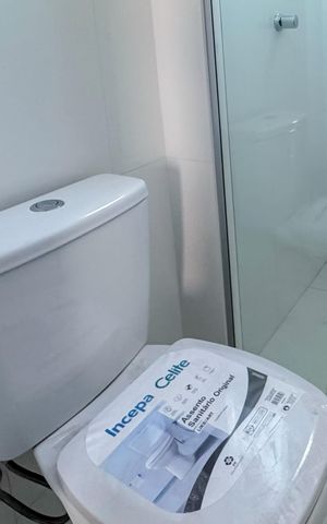 Apartamento à venda com 212m², 4 quartos e 4 vagas Apartamento à venda com 212m², 4 quartos e 4 vagasBanheiro da Suíte