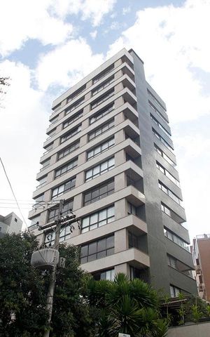 Apartamento à venda com 269m², 3 quartos e 4 vagasFachada