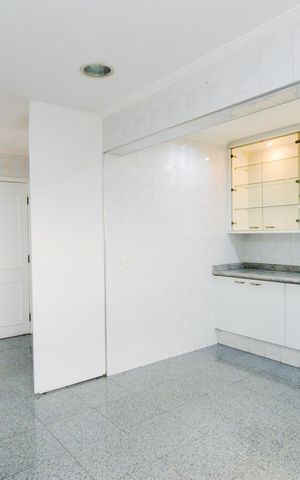 Apartamento à venda com 130m², 3 quartos e 3 vagasCozinha