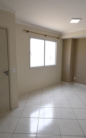 Casa de condomínio para alugar com 80m², 3 quartos e 2 vagasSala