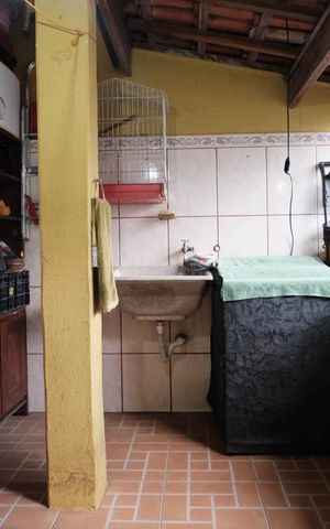 Casa à venda com 320m², 2 quartos e 1 vagaÁrea de Serviço