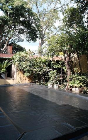 Casa à venda com 320m², 2 quartos e 1 vagaQuintal