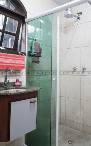 Casa à venda com 320m², 2 quartos e 1 vagaBanheiro Social