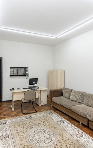 Casa para alugar com 300m², 3 quartos e 8 vagas Casa para alugar com 300m², 3 quartos e 8 vagasSala